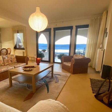 House With View In Amfithea Appartement Ioannina Buitenkant foto